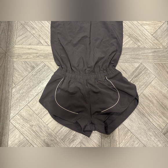 Lululemon Speedy Runsie romper - Picture 2 of 7